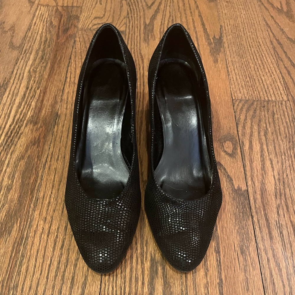 Vaneli Classic Pump with Covered Heel
